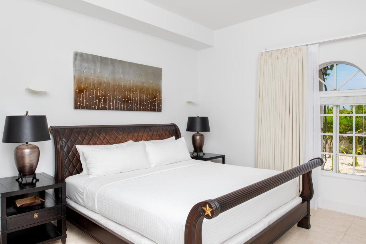 Le Soleil D'Or Hotel West End Екстериор снимка
