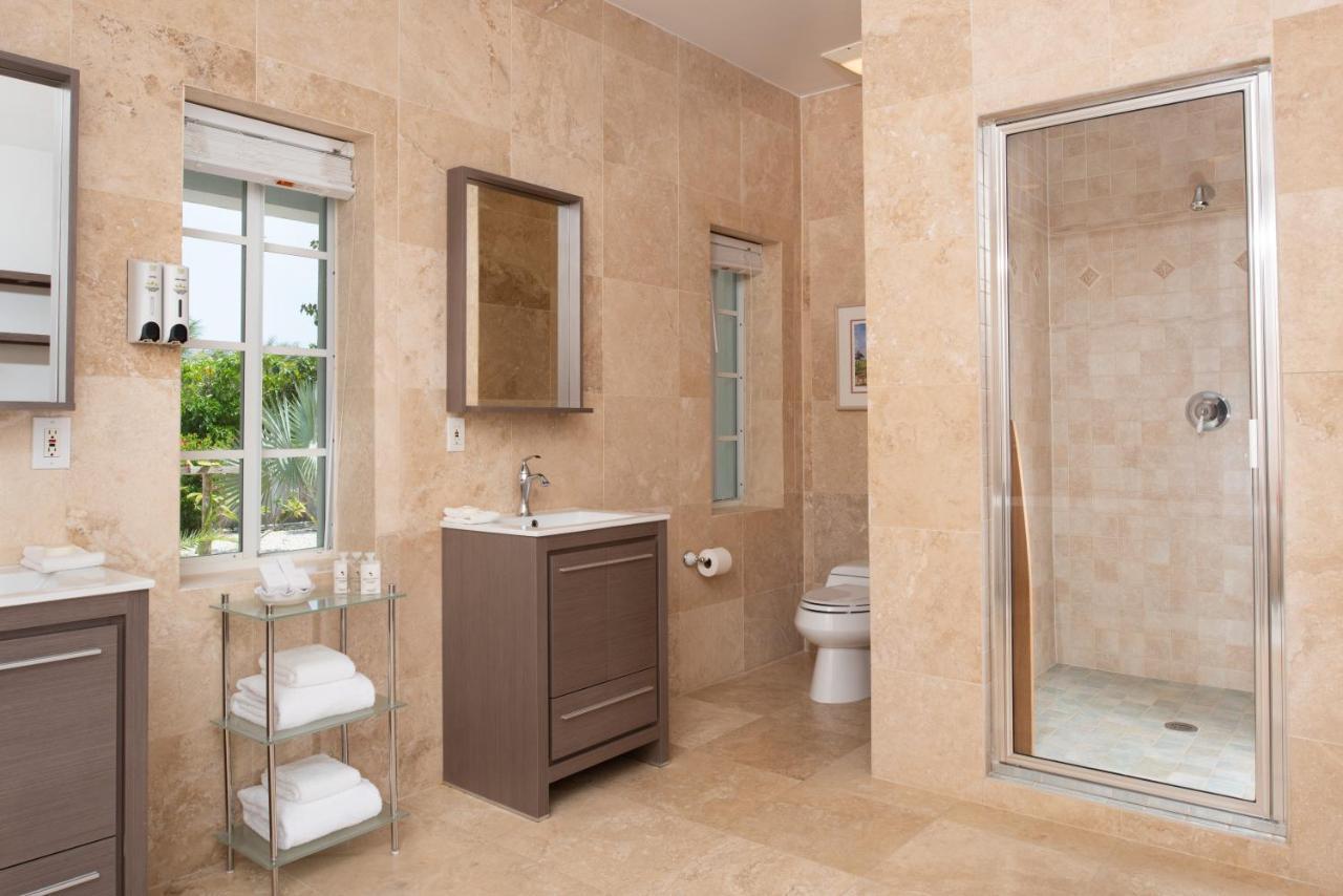 Le Soleil D'Or Hotel West End Екстериор снимка