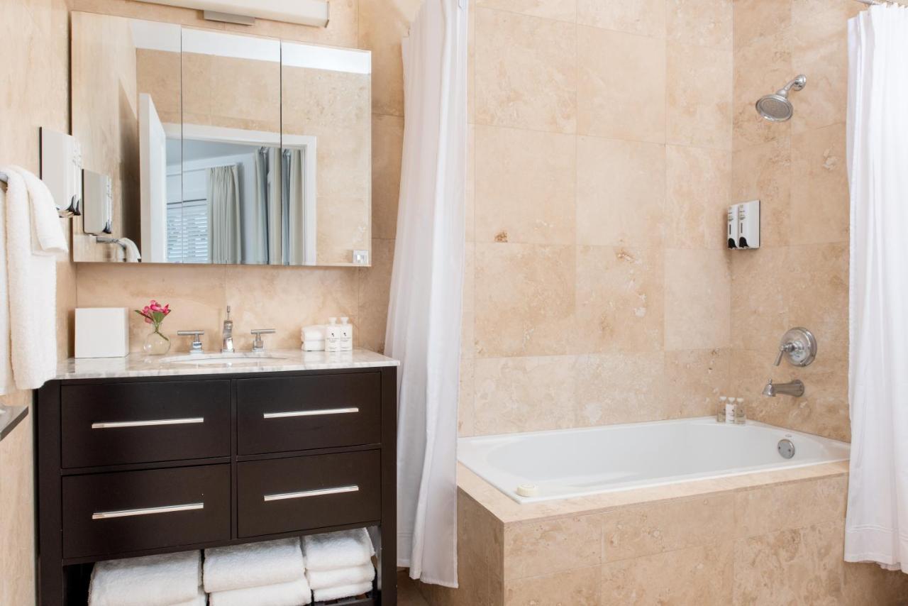 Le Soleil D'Or Hotel West End Екстериор снимка