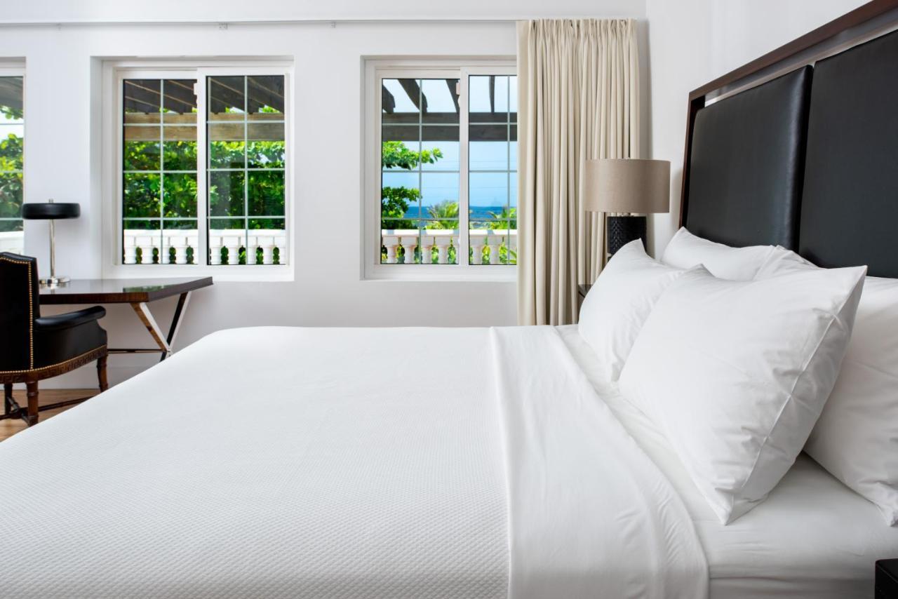 Le Soleil D'Or Hotel West End Екстериор снимка